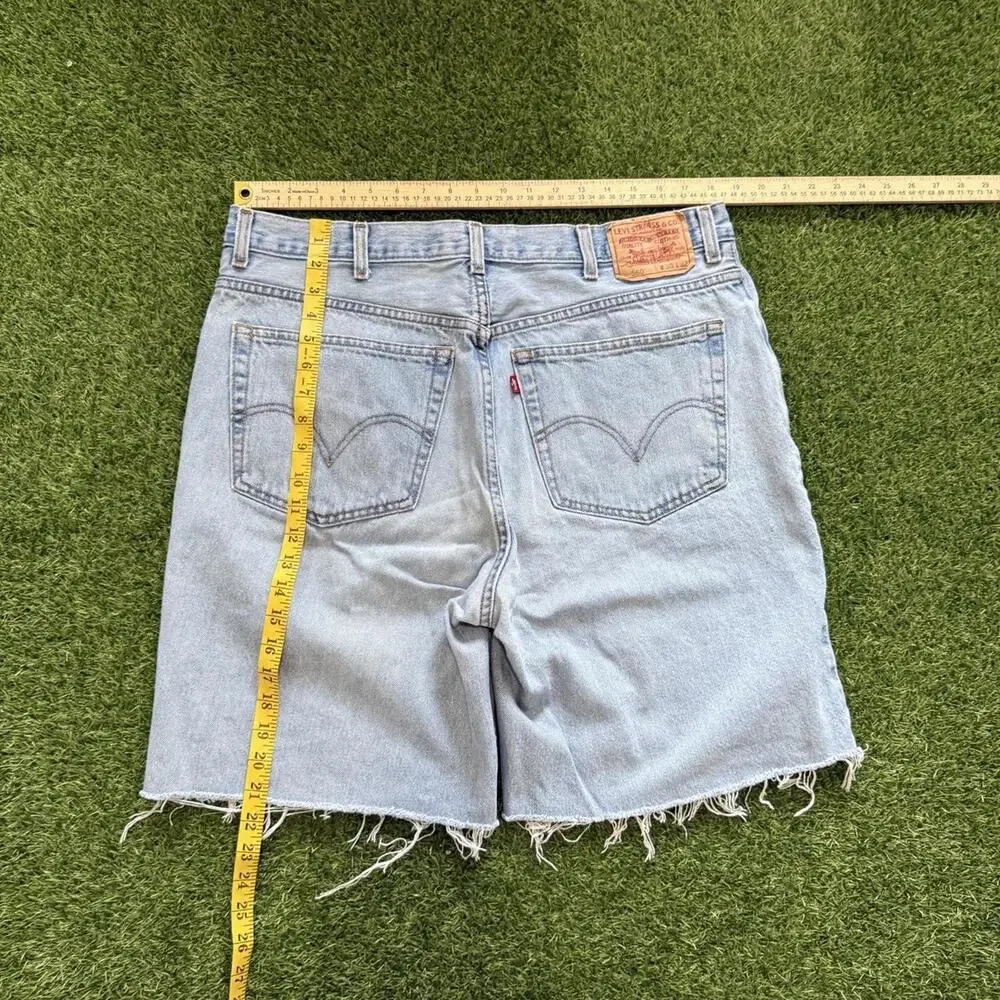 Vintage 90s Levi’s Baggy Jean Shorts Waist 38 - Picture 4 of 6